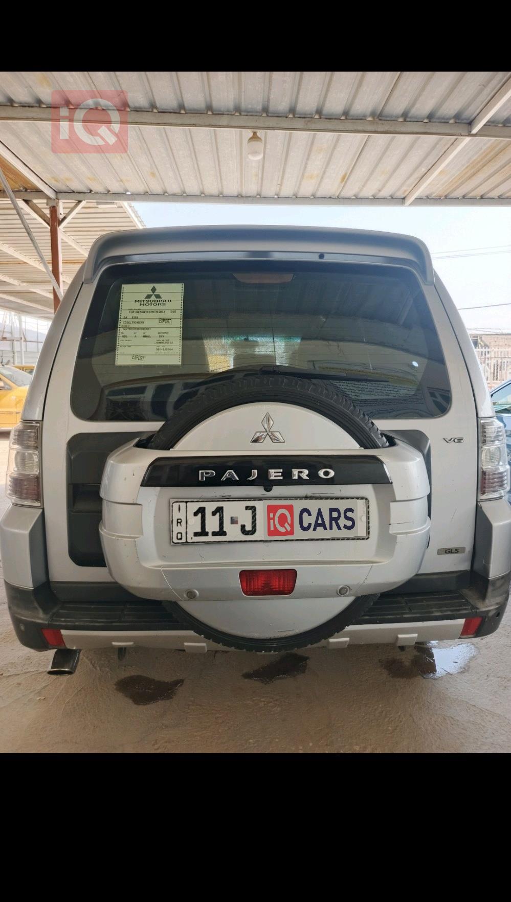 ميتسوبيشي باجيرو